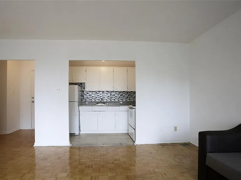 70 Stevenvale Dr — Photo 14