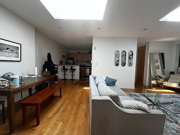 4th image of 206 Avenue A APT 4B