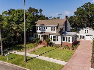 228 Garden Cir N, Dunedin, FL 34698