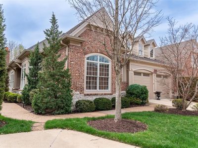 22 Old Belle Monte Rd, Chesterfield, MO, 63017