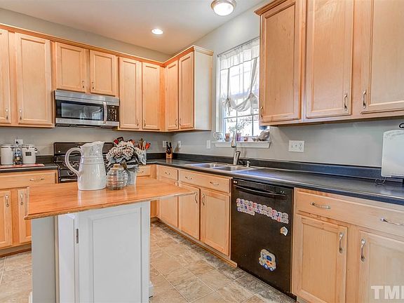 4th image of 5636 Slaytenbush Ln