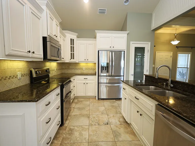 4634 Amelia Cir — Photo 7