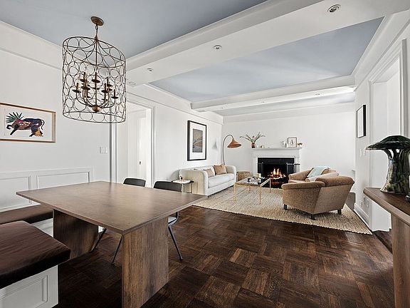 2nd image of 136 Waverly Pl APT 10-A
