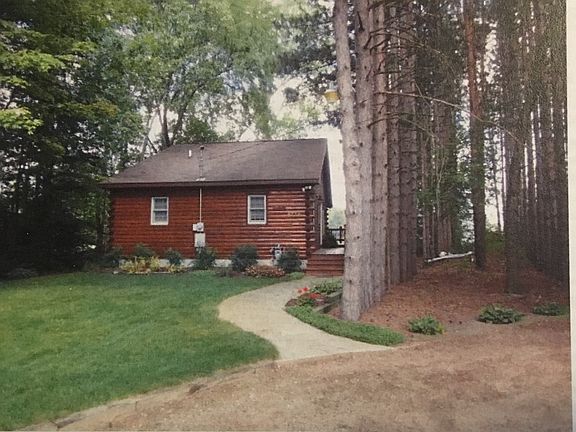 2nd image of 8776 Navaho Trail