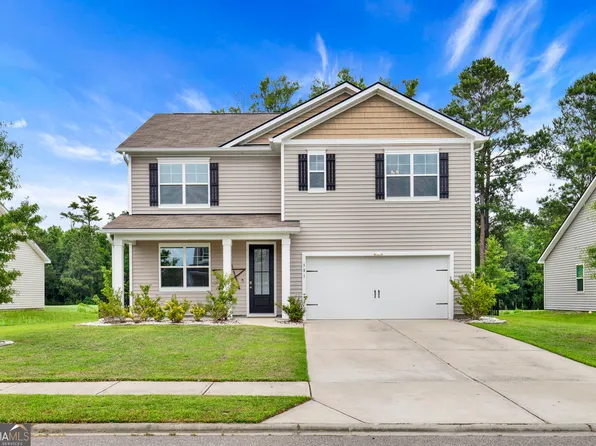 381 Hogan Dr, Richmond Hill, GA 31324