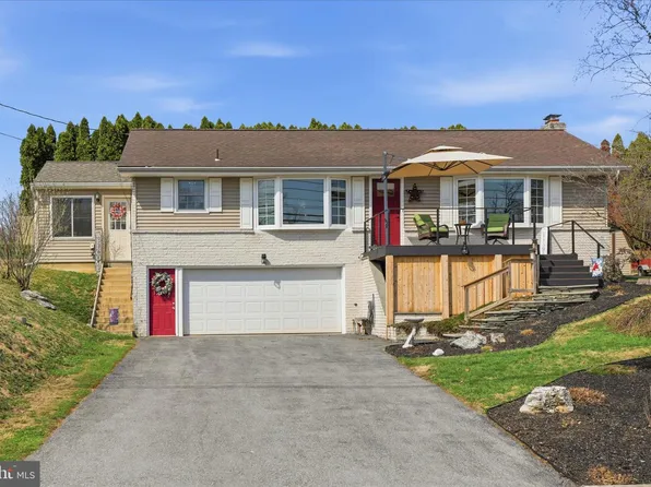 620 Park Hill Dr, Manheim, PA 17545