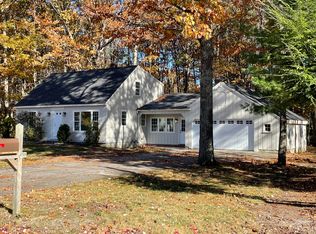 26 Kathy Ln, Cumberland, ME 04021