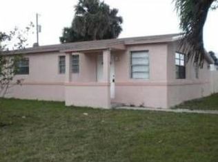 3320 Fairfield Ln, Weston, FL 33331