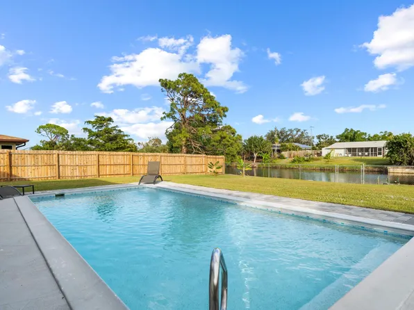 3504 Middletown St, Port Charlotte, FL 33952
