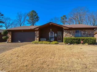 46 Colony Rd, Little Rock, AR 72227