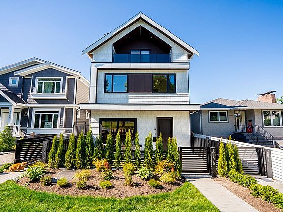 3rd image of 2875 Cambridge St #1
