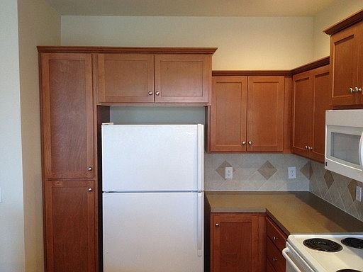 1st image of 11119 184th Avenue Pl E