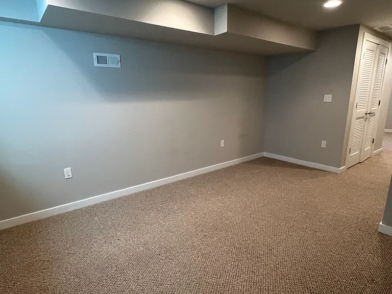 2133 Mountain St — Photo 23