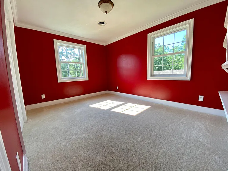 105 Mamie Ct — Photo 19