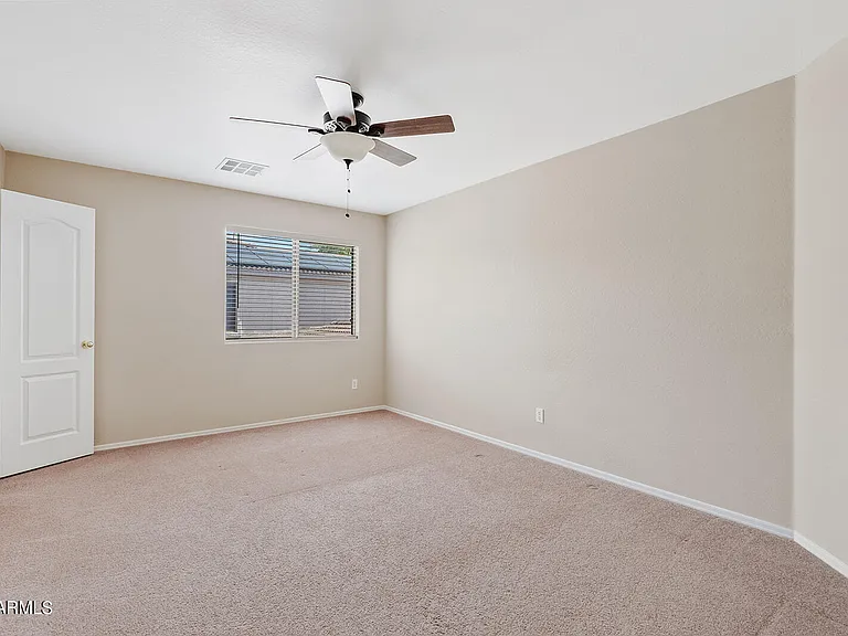 15410 N 169th Ln — Photo 32