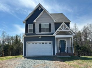 1090 Briery Farm Rd, Scottsville, VA 24590