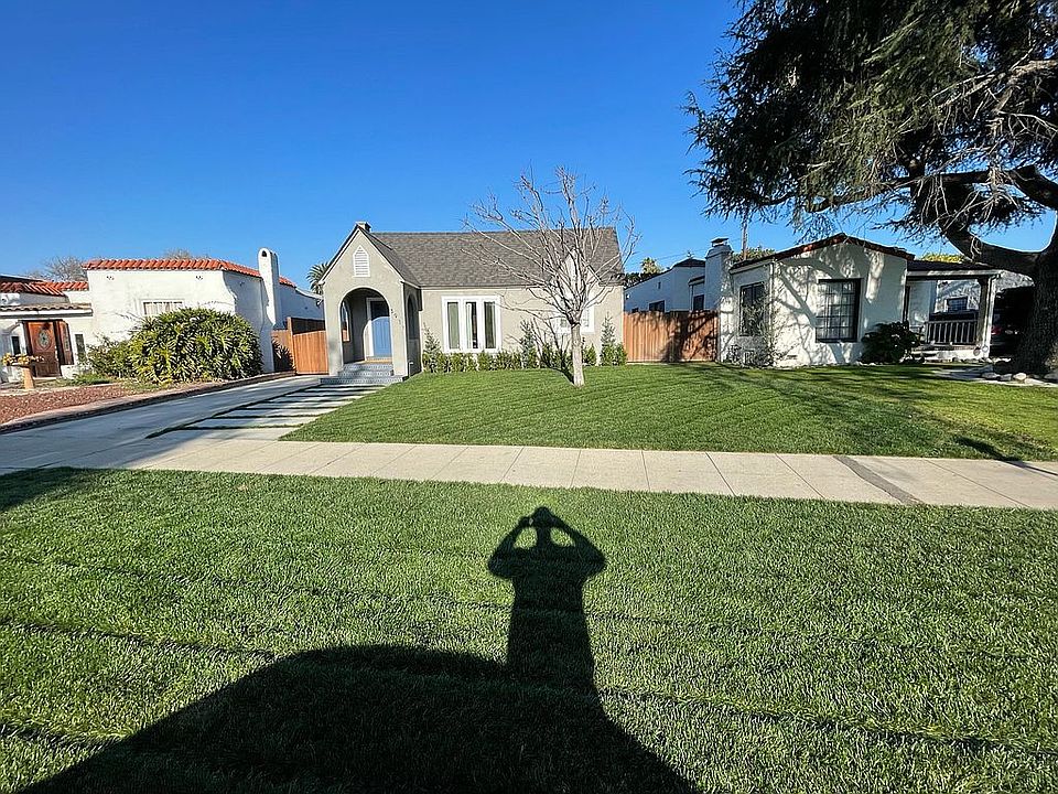 1st image of 3911 Glenfeliz Blvd