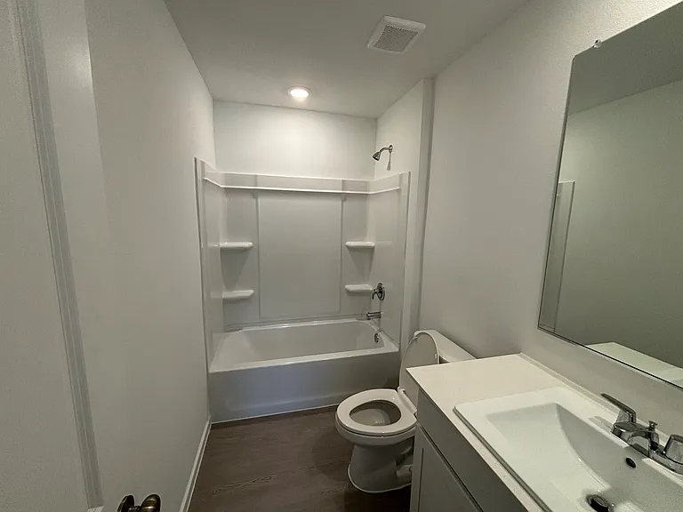 1412 Merlin Bluff St — Photo 16