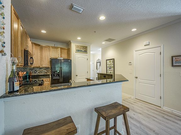 4th image of 125 Magnolia Crossing Point Unit 2101