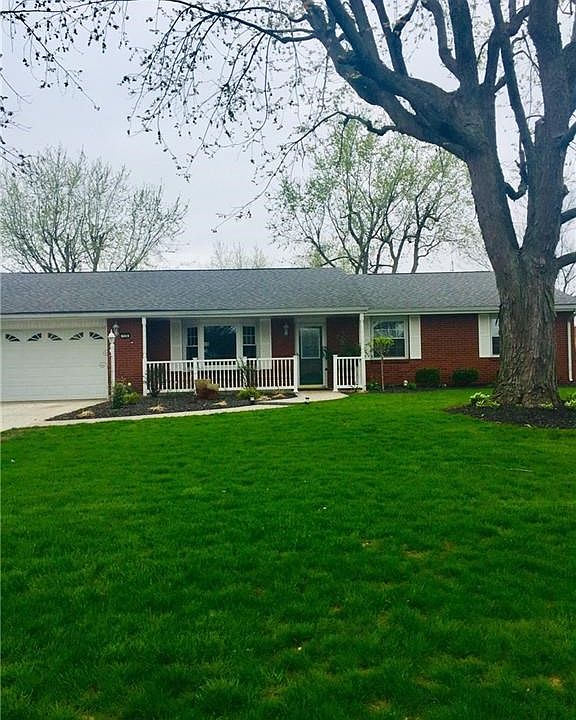 1st image of 730 Gardenwood Dr