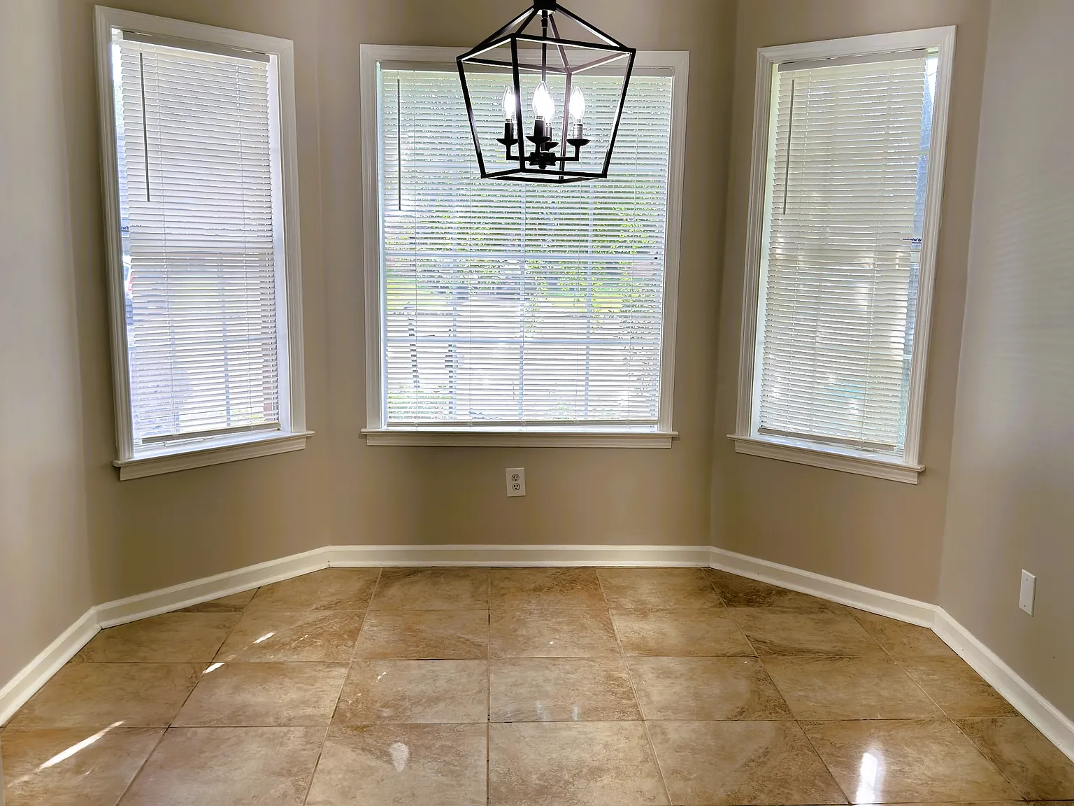 9040 Pepper Hollow Court - 1 — Photo 3