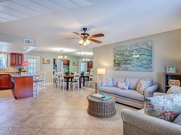 5th image of 105 W Leslie Ln