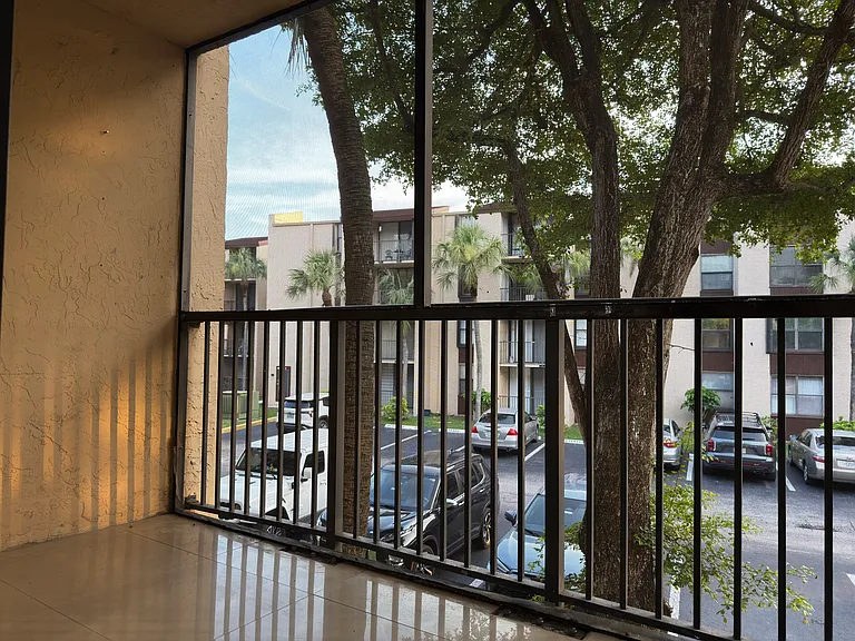 14501 N Kendall Dr #H-204 — Photo 15