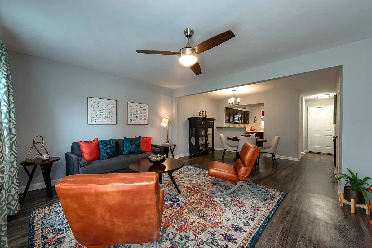 Beaver Creek Apartments and Townhomes — Photo 2