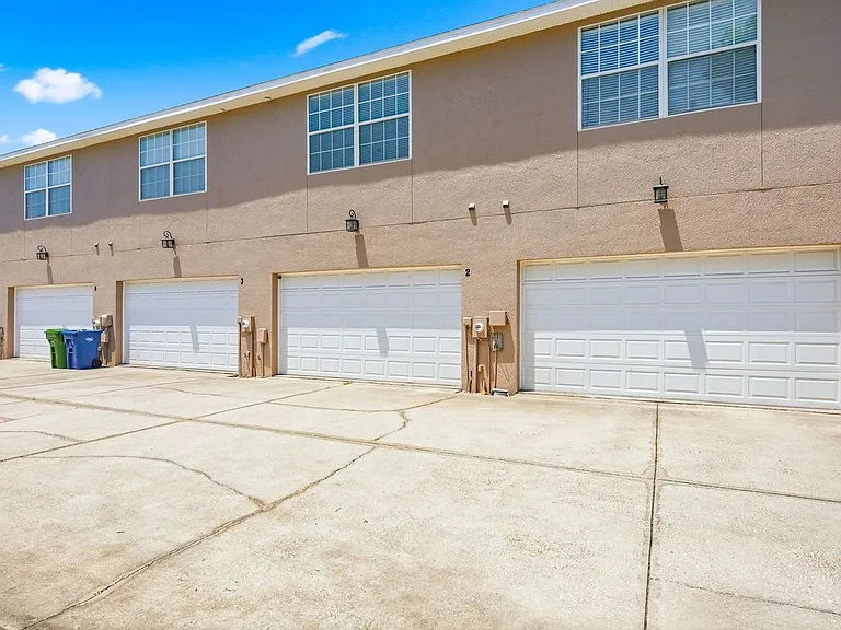 3702 W Cass St #2 — Photo 33