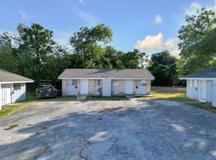 1239 N Lbj Dr APT D, San Marcos, TX 78666