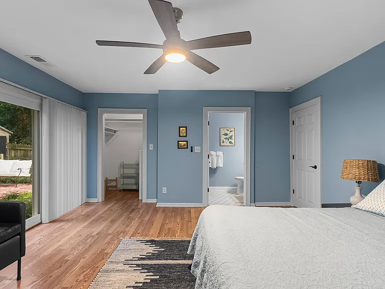 2431 W Woodland Cir — Photo 32
