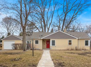2937 Perry Ave N, Golden Valley, MN 55422