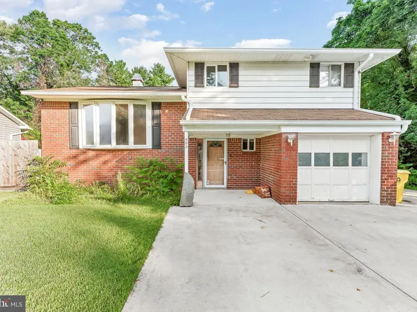 592 Nolberry Dr, Glen Burnie, MD 21061