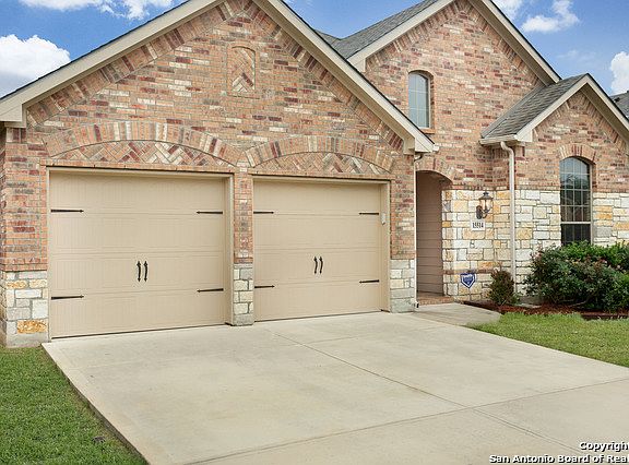 4th image of 15514 Bayakoa Ct