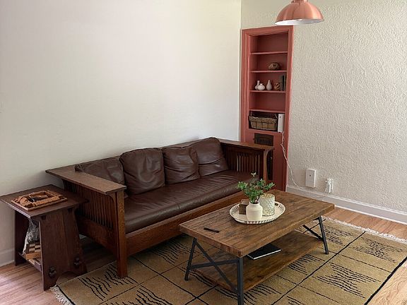 5th image of 7800 Westview Dr Unit 1