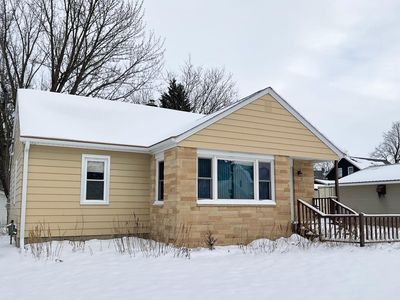 104 NE Market St, Brownsdale, MN, 55918