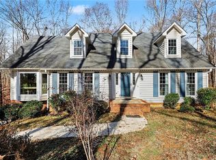 731 Barrington Park Cir, Kernersville, NC 27284