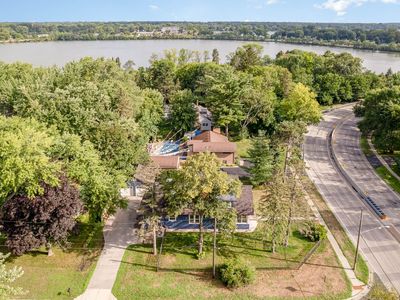 2011 Rishworth Ln, White Bear Lake, MN, 55110