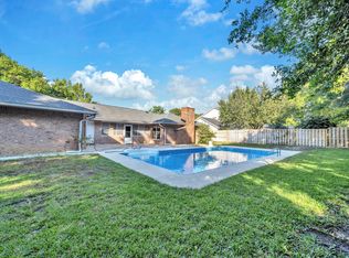 327 Ruckel Dr, Niceville, FL 32578