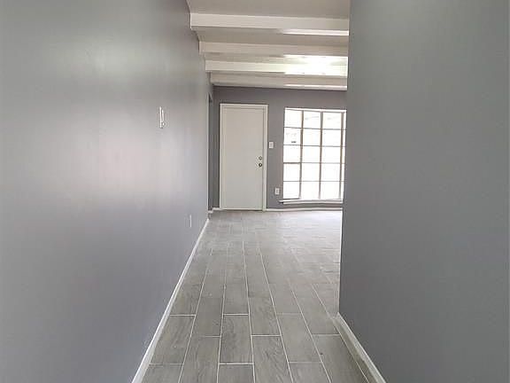 2nd image of 8630 Amblewood Dr