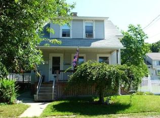 6 Ralph Ave, Worcester, MA 01604