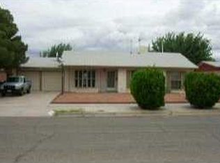 10325 Cardigan Dr, El Paso, TX 79936