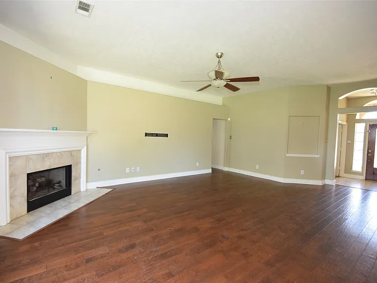 6327 Merona Ln — Photo 12