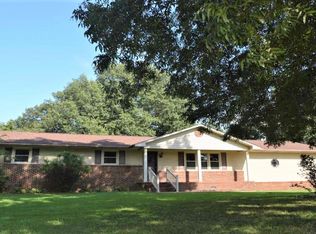 11170 Colonial Ridge Dr, Dexter, MO 63841