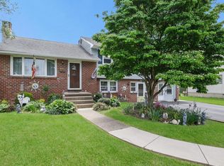 7 Brookwood Pl, Brookhaven, PA