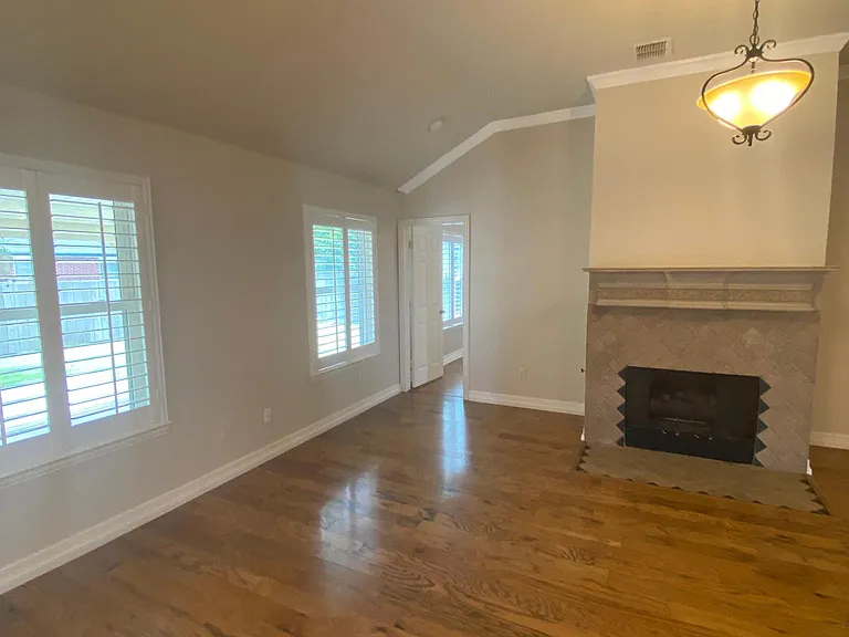 1630 Cedar Elm Dr — Photo 21