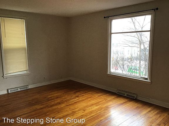 3rd image of 2028 2nd Ave N #1