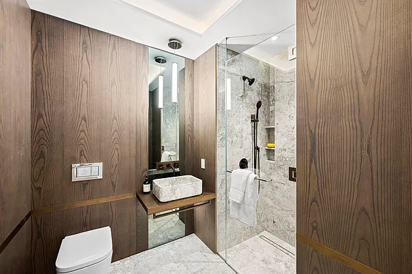 Sold by Douglas Elliman | media 18