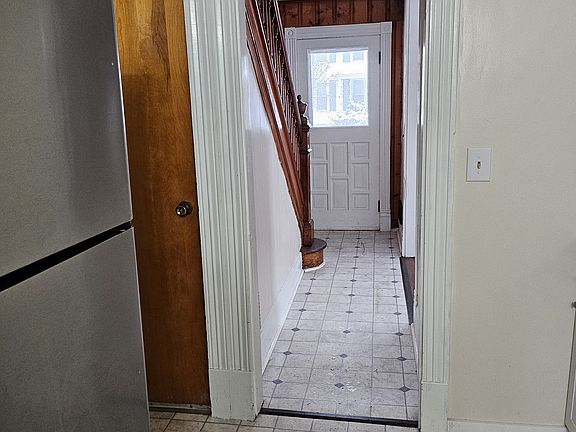 3rd image of 47-49 Chapel St #47