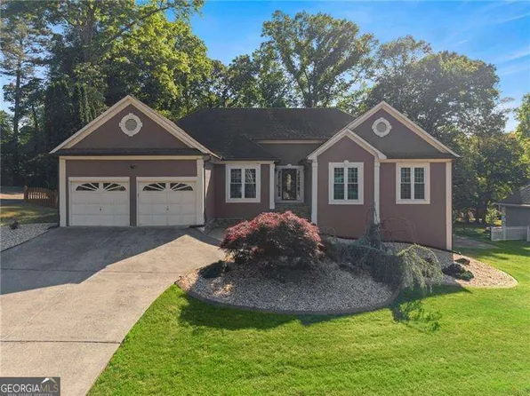 6023 Wyndham Woods Dr, Powder Springs, GA 30127